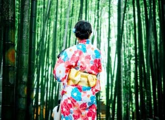 #KimOhNo – Kim Kardashian Cultural Appropriation Controversy