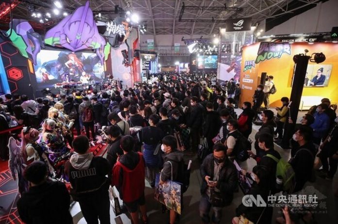 Annual gaming show kicks off, physically and online (CNA photo)