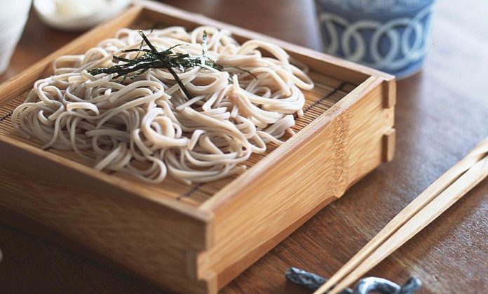 How To Eat Japanese Soba Noodles Asia Trend