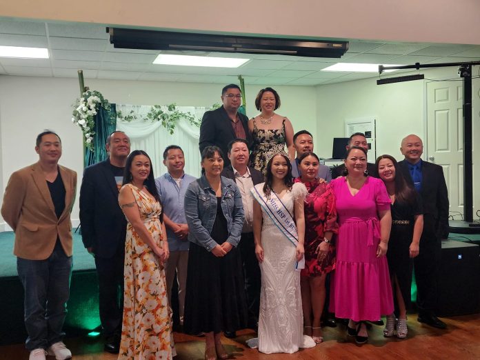 Florida Hmong Community 2023 President Joseph Tswv Yim Yang and board of directors