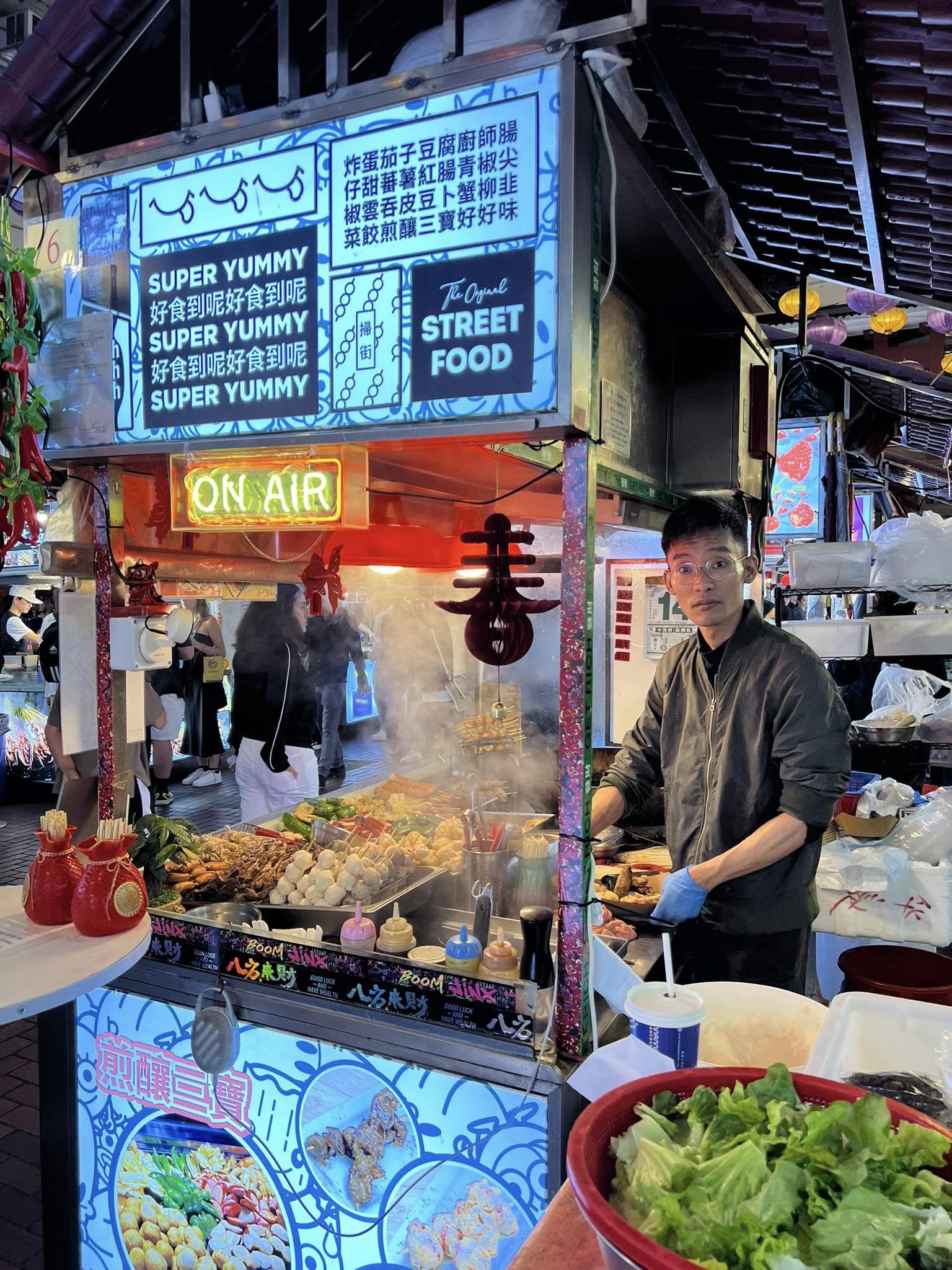 Temple Street Night Market