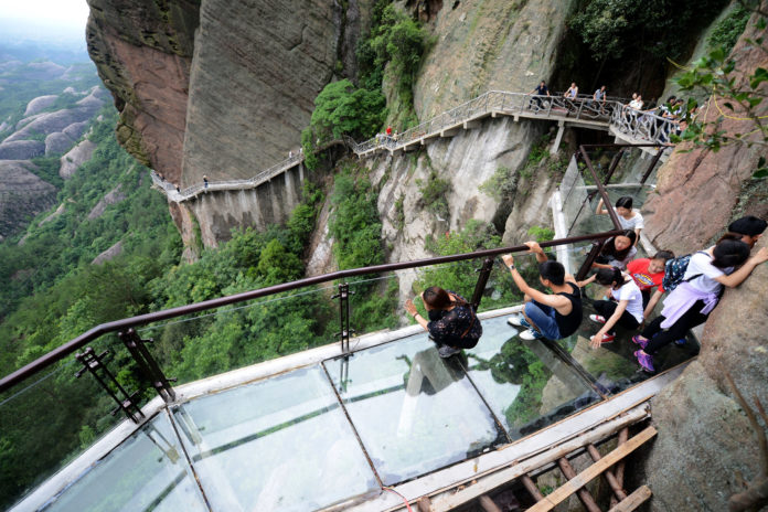 The World S Highest Glass Skywalk In Zhangjiajie National Forest Park In The Tianmen Asia Trend