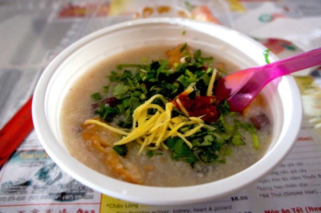 Chao long, rice porridge with offal