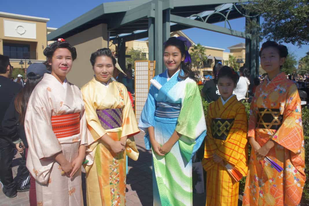 Japanese Dance by Kodomo Buyou-kai